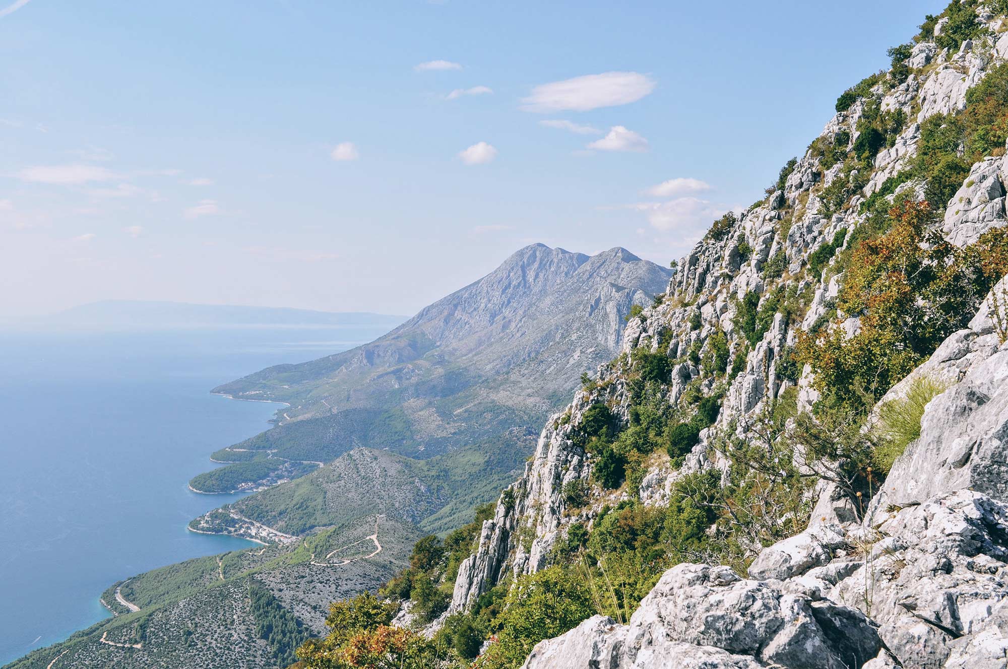 Die Berge um Makarska sind wunderschön, wie hier im Bild zu sehen ist